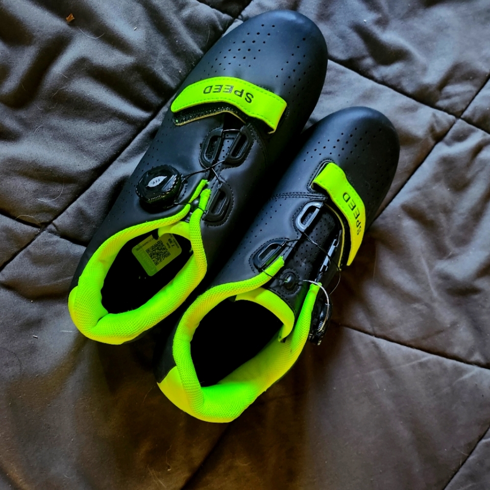 Speed Cycling Shoes size 7